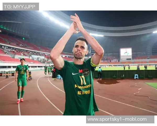 弗兰克满意球队表现期待球员们继续展现积极反应