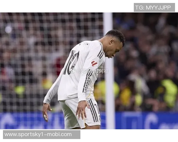 穆尼奥斯回应巴黎转会传闻称为巴萨巴黎皇马曼联效力是梦想