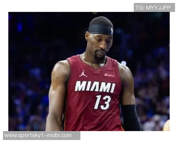 阿德巴约表现低迷11投仅中3得7分篮板和助攻数据平平